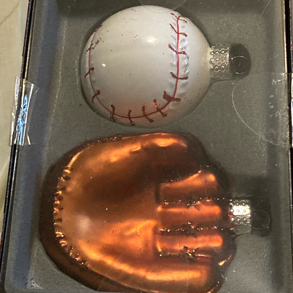 FAO Schwarz Baseball and Mitt Glass Ornament Set